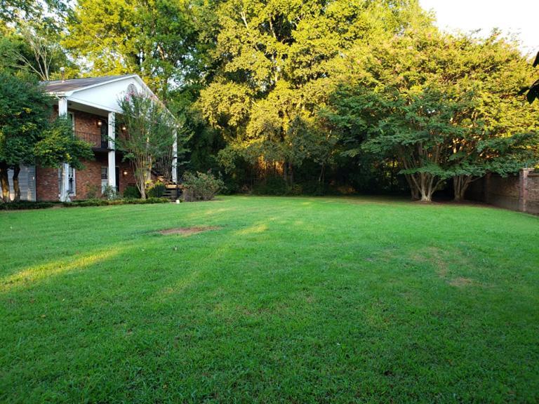 Heritage Inn Bnb Holly Springs Exterior photo