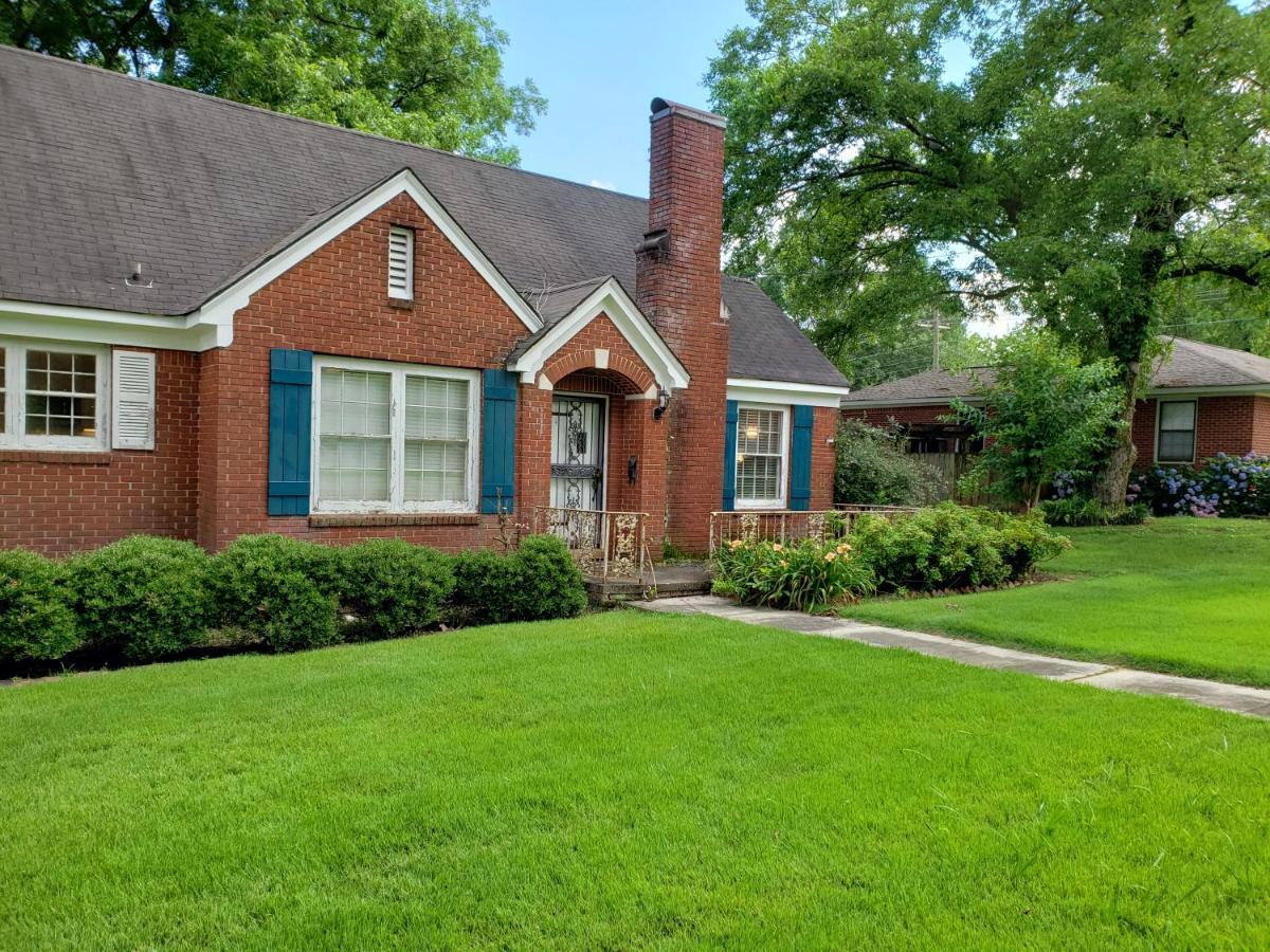 Heritage Inn Bnb Holly Springs Exterior photo